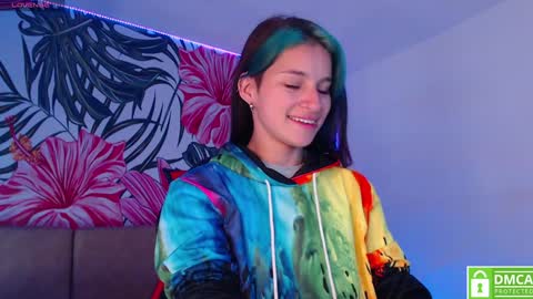 Snapshot of alejabeltran chatting on February 2025 01:08:02 PM Aleja online show from February 2025 01:08:02 PM