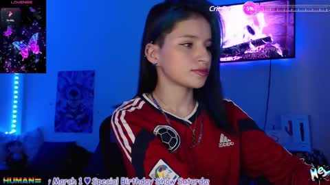 Snapshot of alejabeltran chatting on February 2025 03:37:02 PM Aleja online show from February 2025 03:37:02 PM