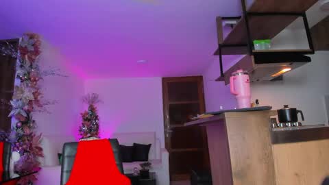 A L E J A N D R A online show from December 2024 02:33:02 AM