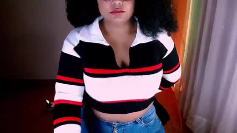 Snapshot of alejandra_conde chatting on January 2025 01:02:01 AM Alejandra online show from January 2025 01:02:01 AM