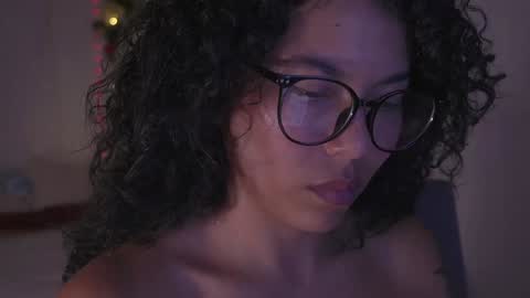 Snapshot of alejandra_kiss98 chatting on December 2024 11:10:02 PM O.F alejandra h1998 stream 300 pm - 1100 pm online show from December 2024 11:10:02 PM