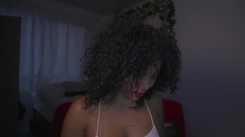 Snapshot of alejandra_kiss98 chatting on December 2024 11:00:01 PM O.F alejandra h1998 stream 300 pm - 1100 pm online show from December 2024 11:00:01 PM