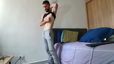 Alejandro Hernndez online show from January 2025 06:57:01 PM