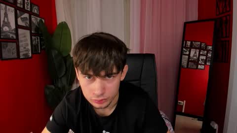 Alejandro online show from November 2025 05:18:02 AM