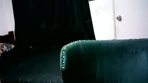 alejandrojarafara915 online show from August 2026 06:28:01 PM