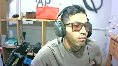 alejandropppzz online show from January 2025 09:34:02 AM