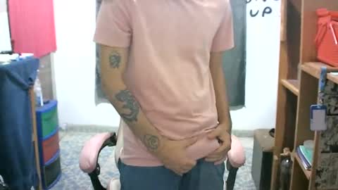 alejandropppzz online show from March 2025 08:24:02 AM