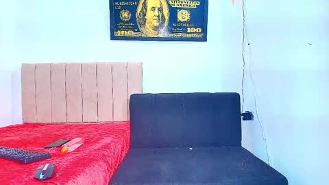 alejo_21cm online show from September 2025 06:24:02 PM