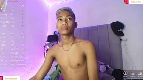 alejo_cute online show from December 2024 05:43:01 PM
