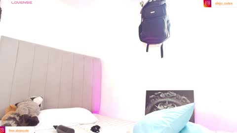 alejo_cute online show from February 2025 06:13:01 PM