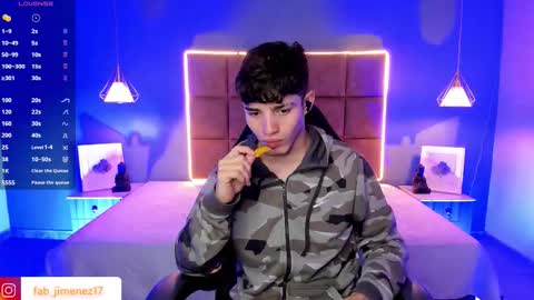 ALejoo Saenz online show from March 2026 03:33:02 AM