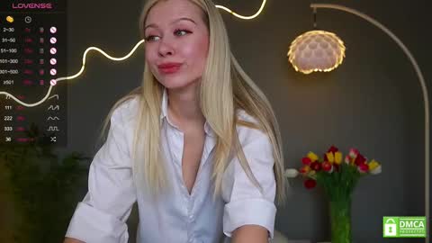 Snapshot of aleksa_cutie chatting on March 2025 09:18:02 AM Next stream - 2 dec - online show from March 2025 09:18:02 AM