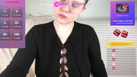 Snapshot of aleksaflirt chatting on February 2025 09:41:02 PM Aleksa online show from February 2025 09:41:02 PM