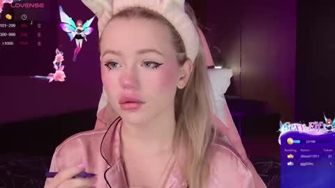 Lexi online show from March 2025 03:51:02 AM