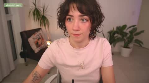 Snapshot of alemaniababe chatting on November 2025 12:09:01 AM Ale online show from November 2025 12:09:01 AM