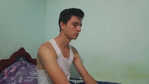 Snapshot of aleo_011 chatting on January 2025 12:57:01 AM Alejandro online show from January 2025 12:57:01 AM