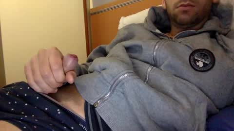 alesex90 online show from December 2024 06:24:02 PM