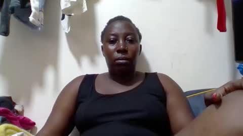 Noreen Kennth and Emilly online show from April 2026 06:52:02 PM