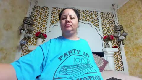 alesha_arabian_ online show from December 2025 05:34:02 AM
