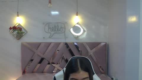 Snapshot of alesia_v chatting on May 2026 03:15:01 AM Live 1000pm 600am COLOMBIAN HOUR online show from May 2026 03:15:01 AM