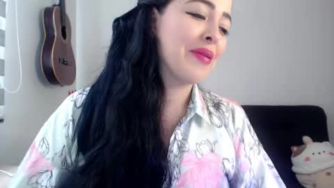 Snapshot of aleska_bell69 chatting on October 2025 05:46:02 PM Aleska online show from October 2025 05:46:02 PM