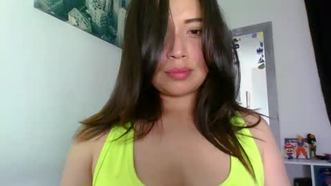 QUEEN OFF MILk  IM BACK  15 NOV online show from February 2026 11:20:02 PM