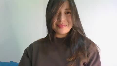 QUEEN OFF MILk  IM BACK  15 NOV online show from April 2026 07:42:01 PM