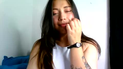 Snapshot of aleska_dollx chatting on June 2026 10:23:02 PM QUEEN OFF MILk IM BACK 15 NOV online show from June 2026 10:23:02 PM