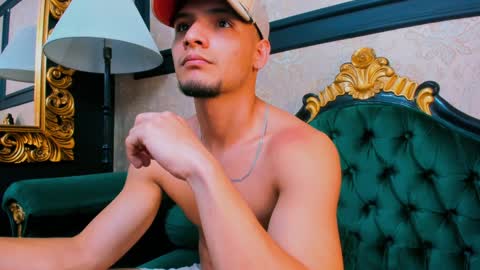Alessandro King online show from January 2025 05:44:01 PM