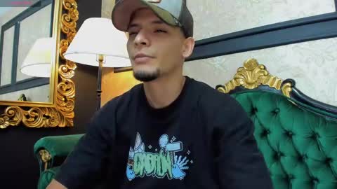 Alessandro King online show from April 2026 07:48:01 PM