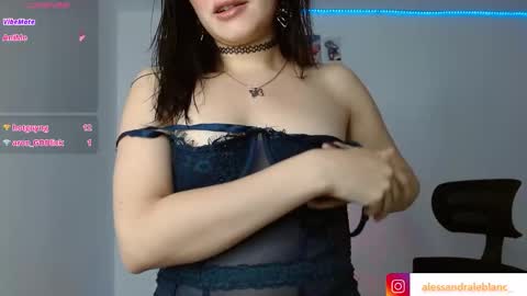 Alessandra Leblanc online show from September 2025 10:17:01 AM
