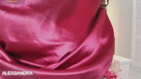 Alessandra online show from April 2026 06:10:01 PM