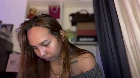 Snapshot of alessandramore chatting on June 2026 01:54:02 PM Alessandra online show from June 2026 01:54:02 PM