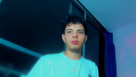 Alessandro online show from October 2025 03:18:02 AM