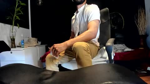 Snapshot of alessandro__wye chatting on October 2025 02:23:02 AM ALESSANDRO WYE online show from October 2025 02:23:02 AM