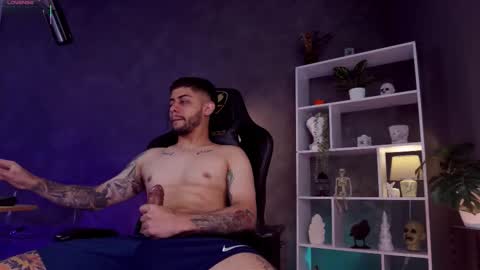 Alessandro INDEPENDENT MODEL online show from October 2025 04:02:01 AM