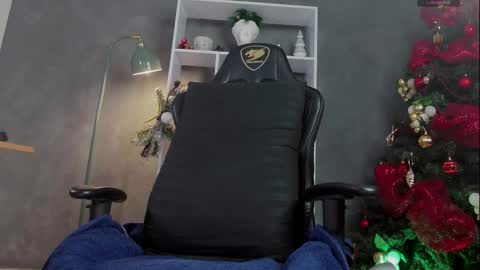 Alessandro INDEPENDENT MODEL online show from December 2025 12:30:01 AM