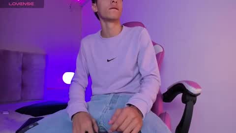 Alessandro Dybala online show from December 2024 12:16:02 PM