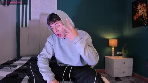 Alessandro Dybala online show from November 2025 12:16:01 PM