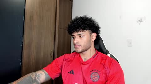 Alessandro Vanni online show from December 2024 01:22:01 PM