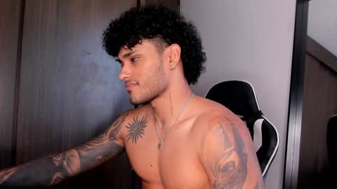 Alessandro Vanni online show from January 2025 04:50:02 PM