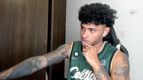 Alessandro Vanni online show from January 2025 11:51:02 AM