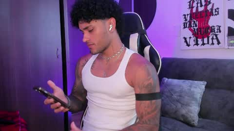 Alessandro Vanni online show from April 2026 01:28:02 PM