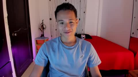 Snapshot of alessandro_wizard chatting on February 2025 02:33:02 AM Alessandro online show from February 2025 02:33:02 AM