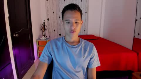 Snapshot of alessandro_wizard chatting on February 2025 12:55:02 PM Alessandro online show from February 2025 12:55:02 PM