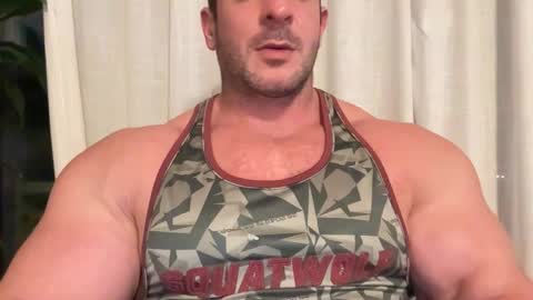 Snapshot of alessandrobuilder chatting on September 2025 09:04:01 PM Alessandrobuilder online show from September 2025 09:04:01 PM