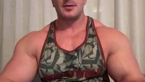 Snapshot of alessandrobuilder chatting on September 2025 09:38:01 PM Alessandrobuilder online show from September 2025 09:38:01 PM