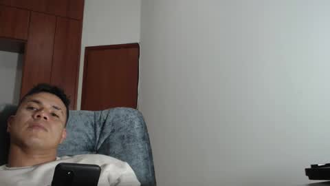 alessandromancini92 online show from November 2025 02:11:02 AM