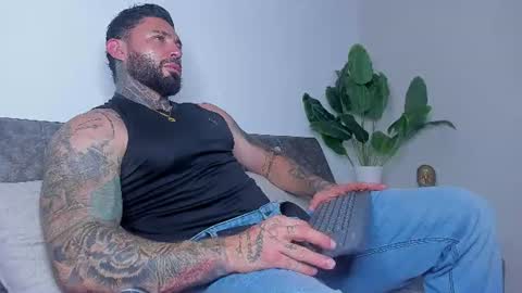 Snapshot of alessrose22 chatting on June 2026 07:37:01 PM Aless Rose online show from June 2026 07:37:01 PM