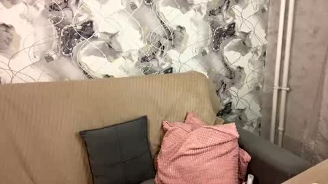 Aletta Oushen online show from February 2025 02:20:01 PM